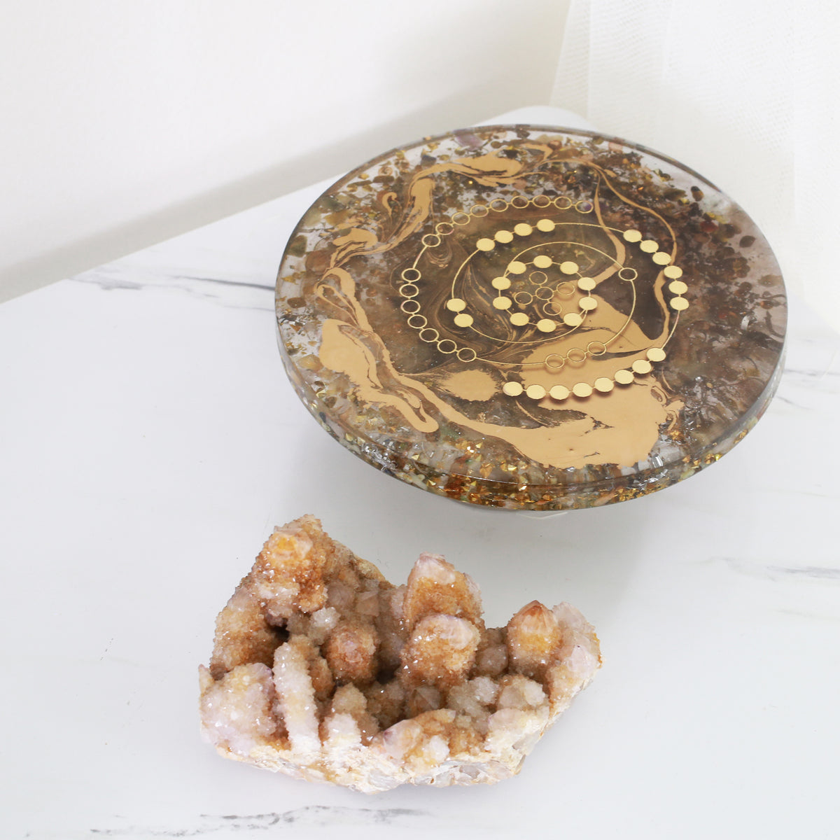 奧根能量盤與黃金仙人掌水晶
