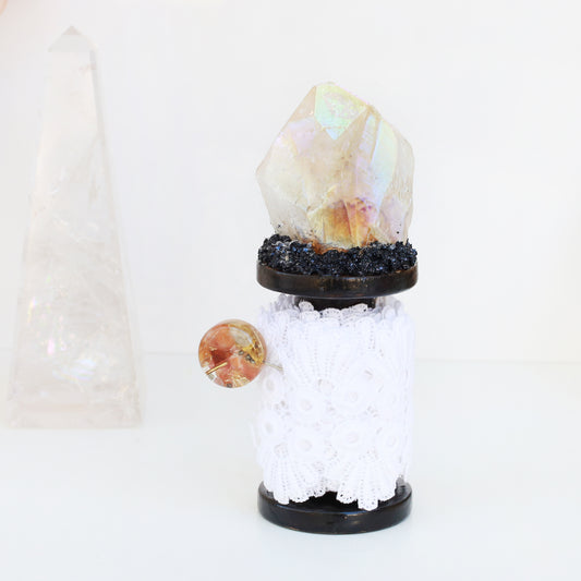 復古蕾絲水晶展示架(中) ~ 光環黃水晶