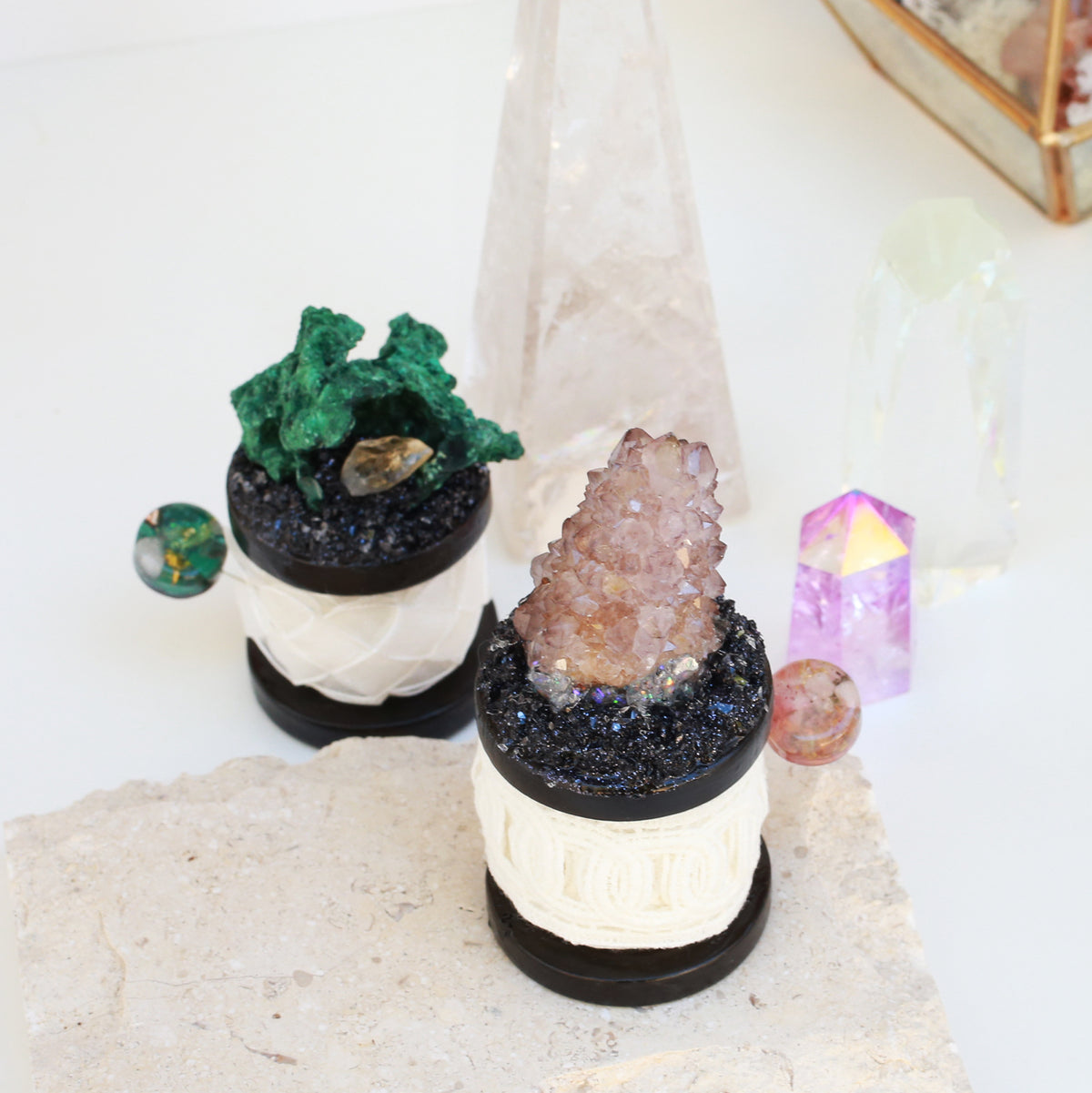 復古蕾絲水晶展示架(小) ~ 孔雀石 & 黃水晶