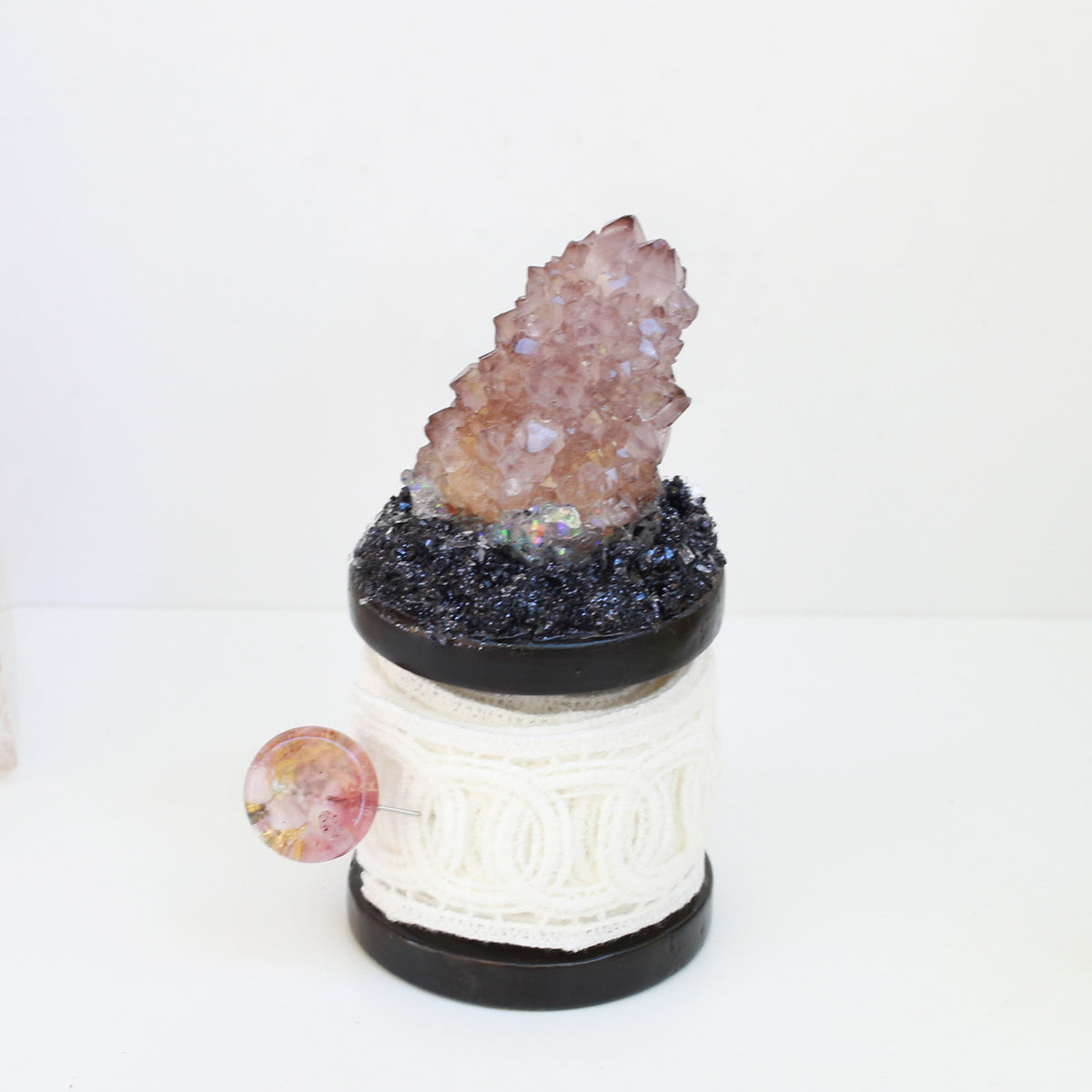 復古蕾絲水晶展示架(小) ~ 精靈水晶